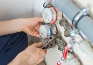 Замена счетчиков воды Бугуруслан цена от 858 руб.